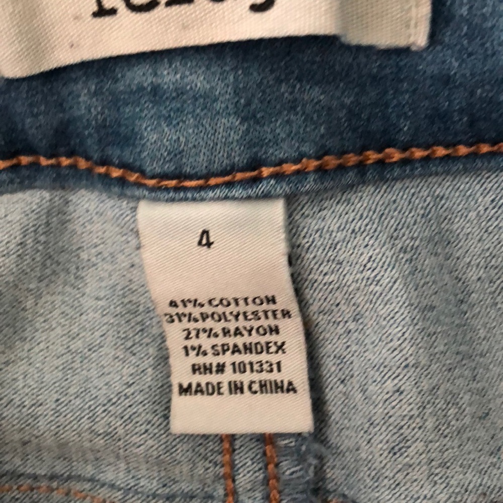 Jeans! ✨ - Picture 2 of 4